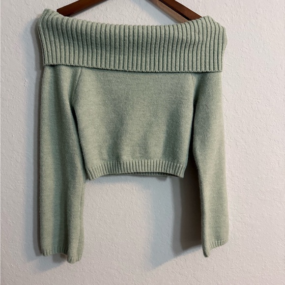 SHEIN Light Green Off-Shoulder Cropped Sweater - Picture 6 of 7